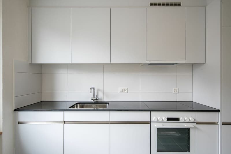 Im Breite-Quartier - moderne und helle 3-Zimmerwohnung in Basel (2)