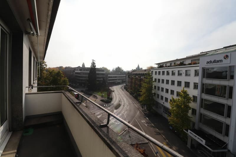 Près de la porte de Spalentor et de l'hôpital universitaire - appartement 3 pièces à Bâle idéal pour les célibataires ou les couples (8)
