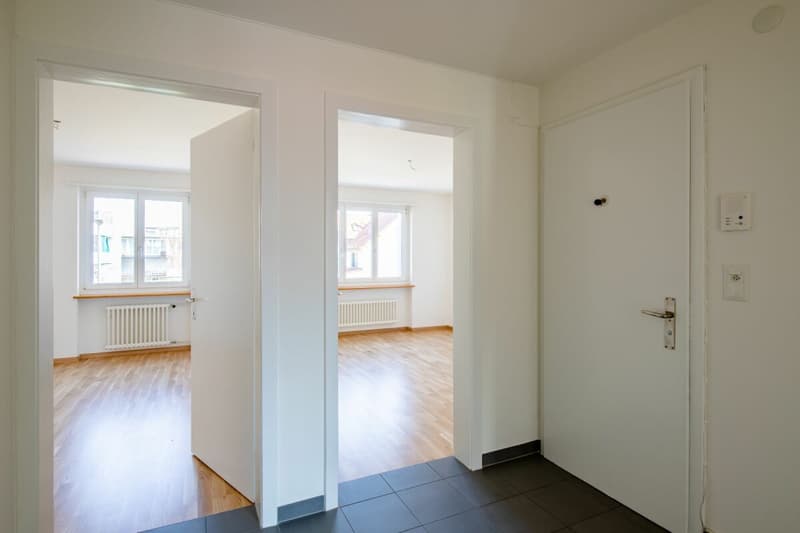 Nähe Paradies und Allschwiler Weiher - gemütliche 3-Zimmerwohnung im 1.OG (4)