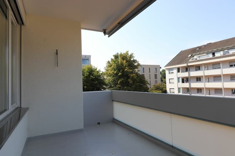 Appartement spacieux 4 ½ pièces près du centre Rauracher à Riehen, 2e étage (4)