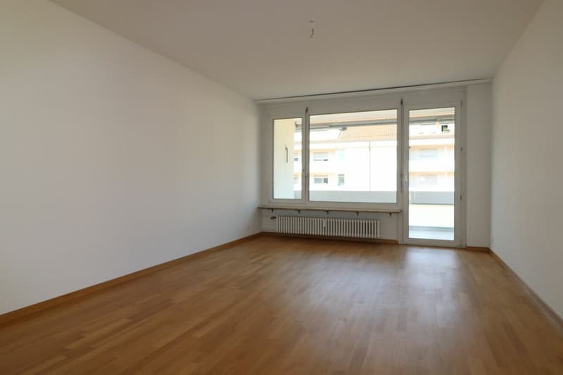 Appartement spacieux 4 ½ pièces près du centre Rauracher à Riehen, 2e étage (2)