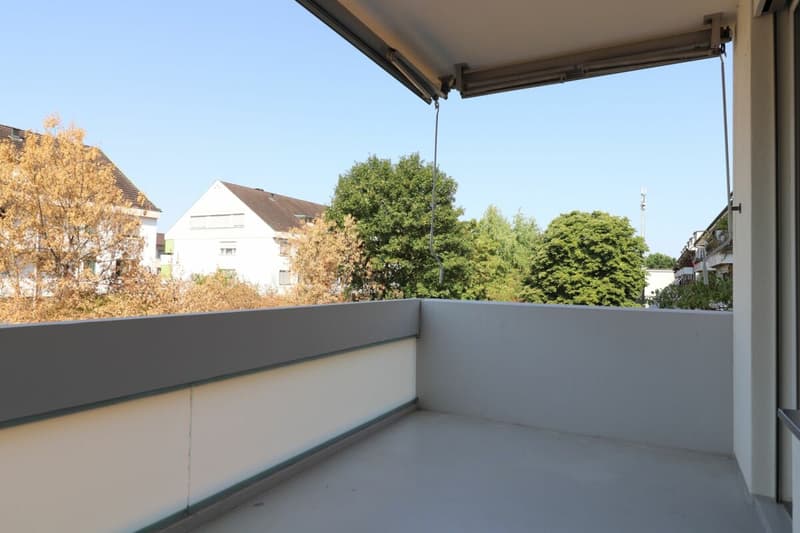 Appartement spacieux 4 ½ pièces près du centre Rauracher à Riehen, 2e étage (5)