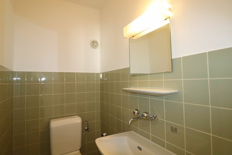 Appartement spacieux 4 ½ pièces près du centre Rauracher à Riehen, 2e étage (12)