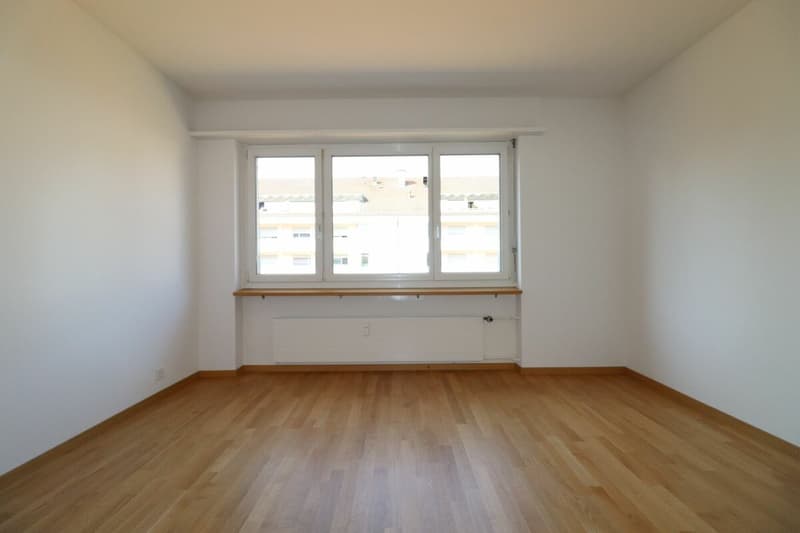 Appartement spacieux 4 ½ pièces près du centre Rauracher à Riehen, 2e étage (3)