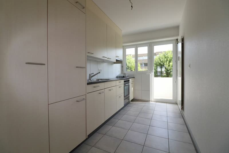 Appartement spacieux 4 ½ pièces près du centre Rauracher à Riehen, 2e étage (8)