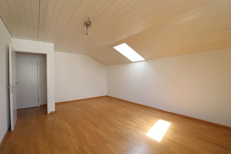 Kornackerstrasse, Frenkendorf - gemütliche und moderne Dachwohnung im 4.OG (8)