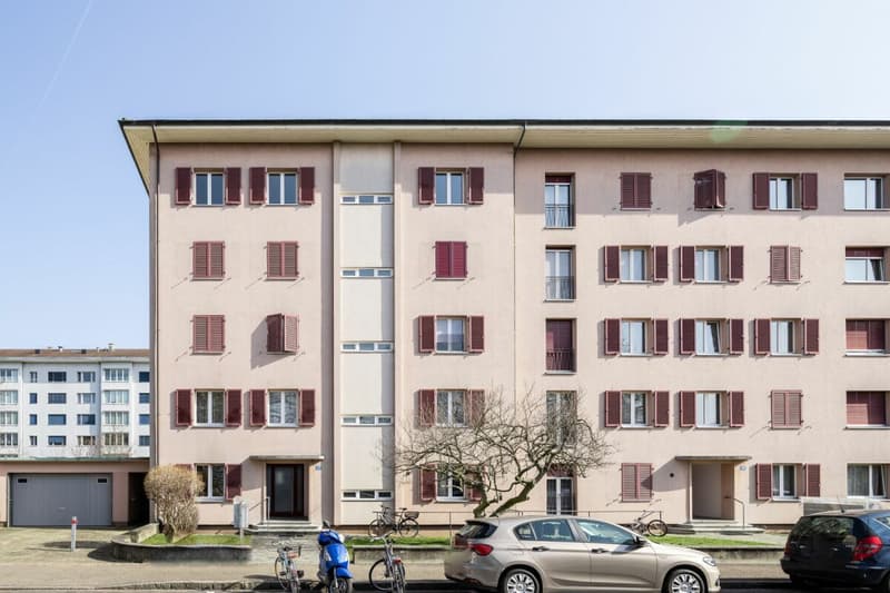 Vicino all'ospedale Felix Platter e al parco Kannenfeld - appartamento di 3 locali luminoso a Basilea (1)
