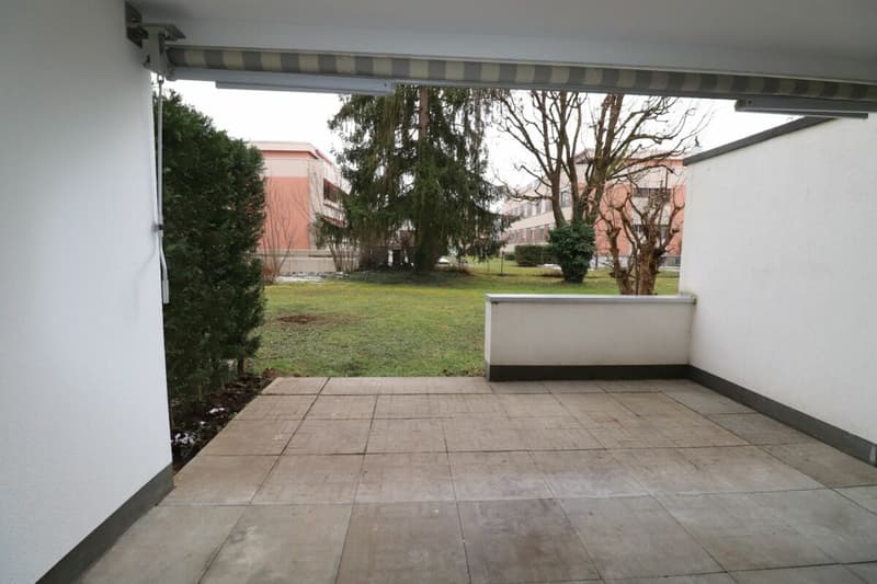 Nähe Mischelicenter- moderne 3 1/2 Zimmer-Maisonettewohnung in Reinach (7)