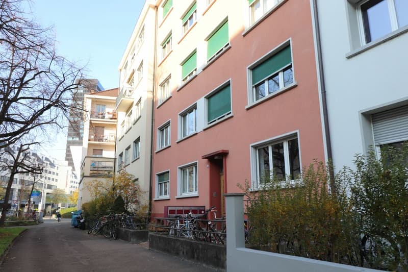 Nähe Messe und Wettsteinplatz - freundliche 3 Zimmerwohnung in Basel (1)