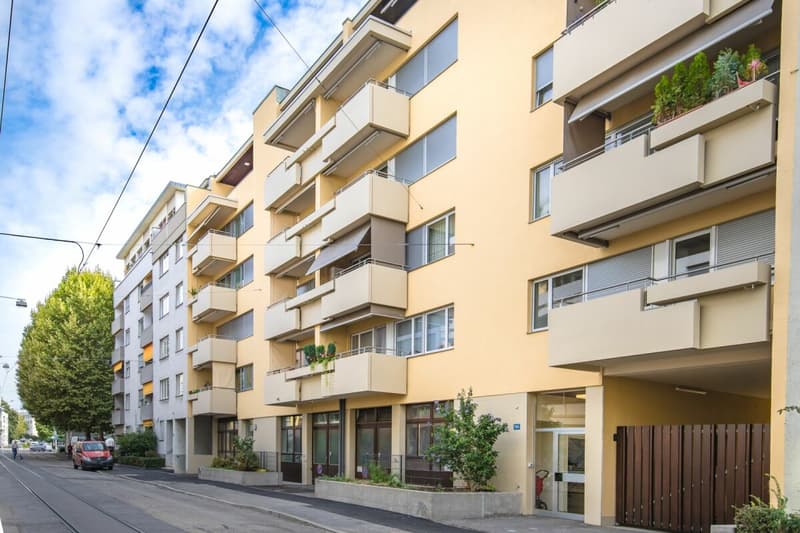 Kleinhüningen, Nähe Dreiländereck - helle 3-Zimmerwohnung im 4.OG (1)