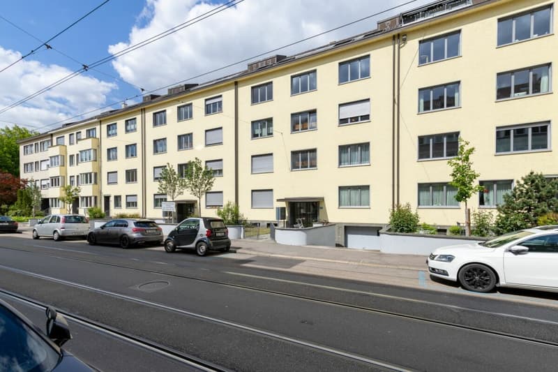 Nähe Sevogelplatz und Karl-Barth-Platz - Einstellplätze in Basel zu vermieten (1)