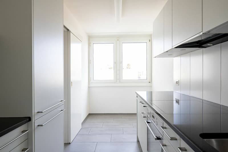 Nähe Mischelicenter- moderne 3 1/2-Zimmerwohnung in Reinach (4)