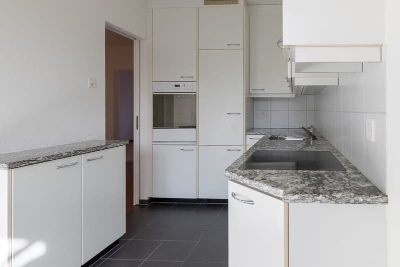 schöne 2-Zimmer-Wohnung im Lehenmattquartier (2)