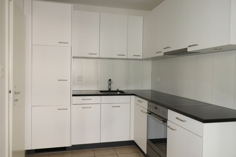 Nähe Spalentor/Uni - schöne 2 Zimmer-Wohnung zu vermieten (2)