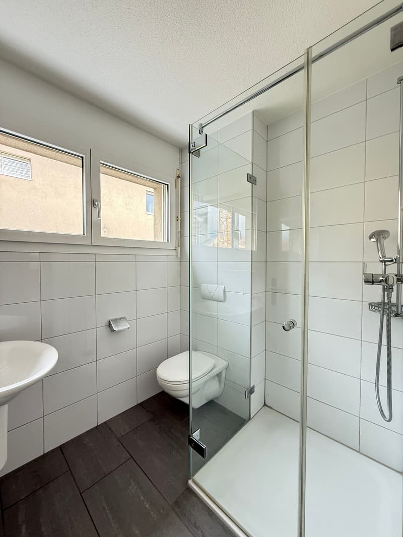 Modern 5.5-room apartment with 2 balconies in the center of Grenchen (5)