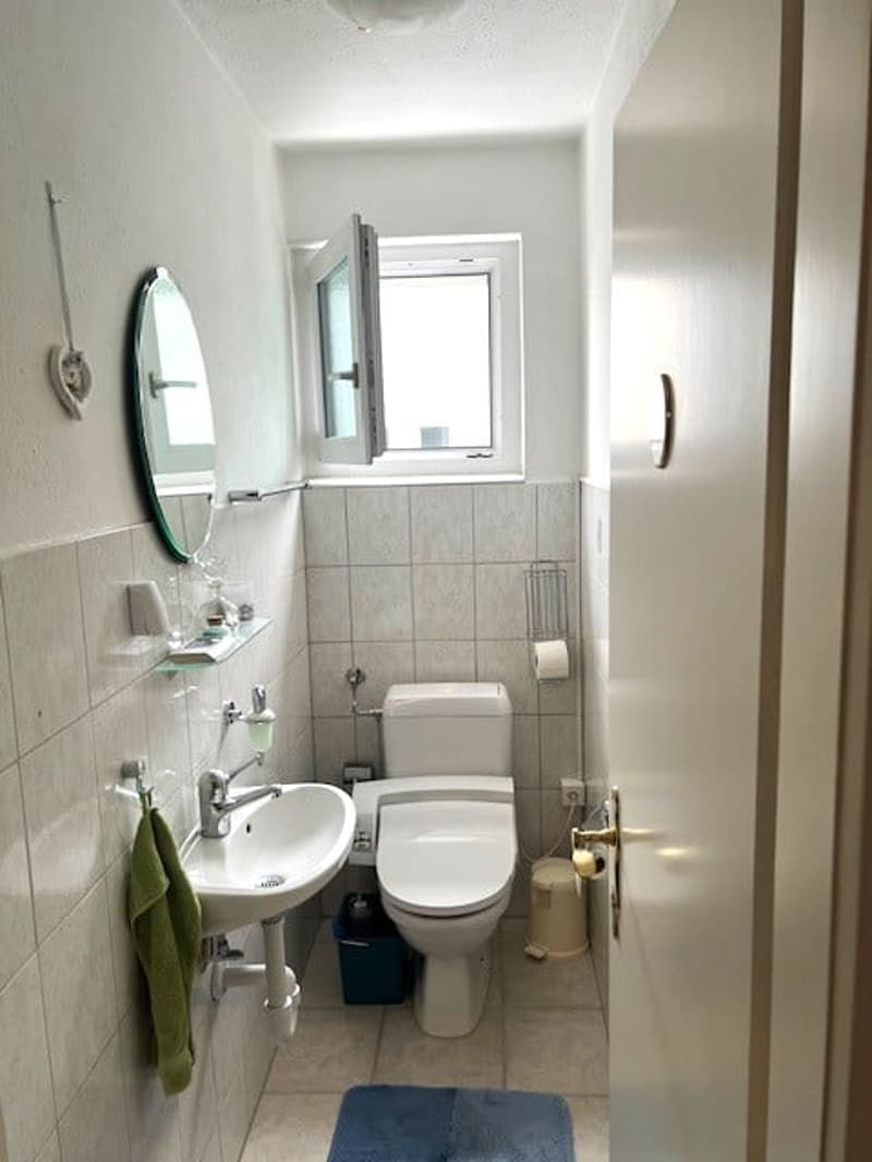 Compact 4.5-room apartment with balcony, hobby room + garage (5)