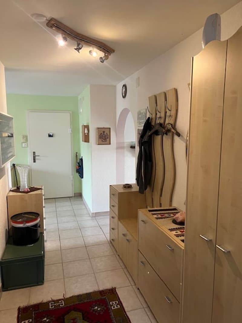 Compact 4.5-room apartment with balcony, hobby room + garage (9)