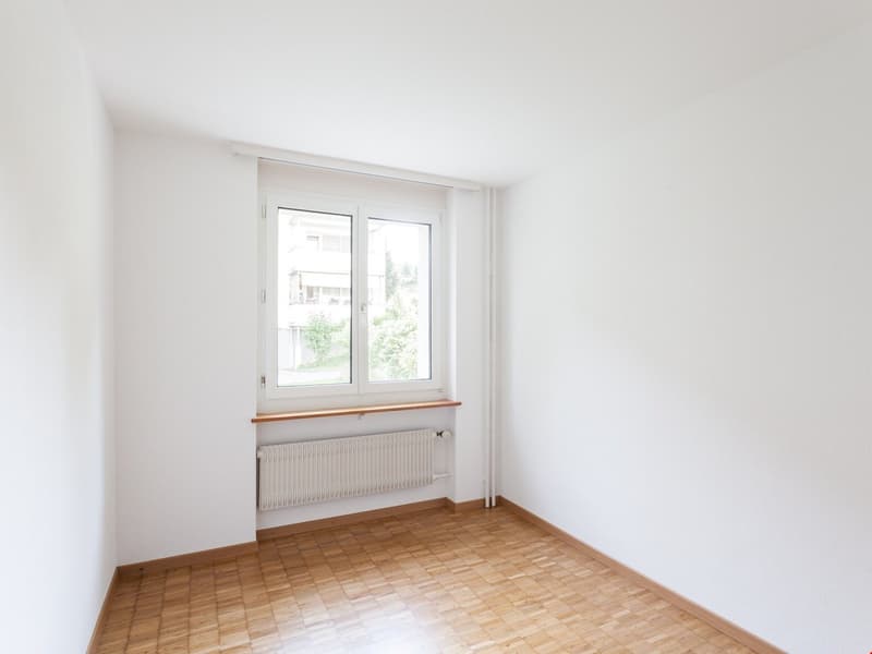 Appartement de 4 pièces lumineux et bien entretenu avec balcon à St. Gallen (11)
