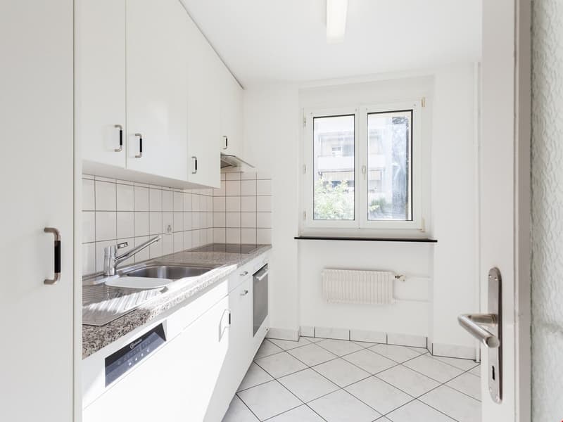Appartement de 4 pièces lumineux et bien entretenu avec balcon à St. Gallen (4)