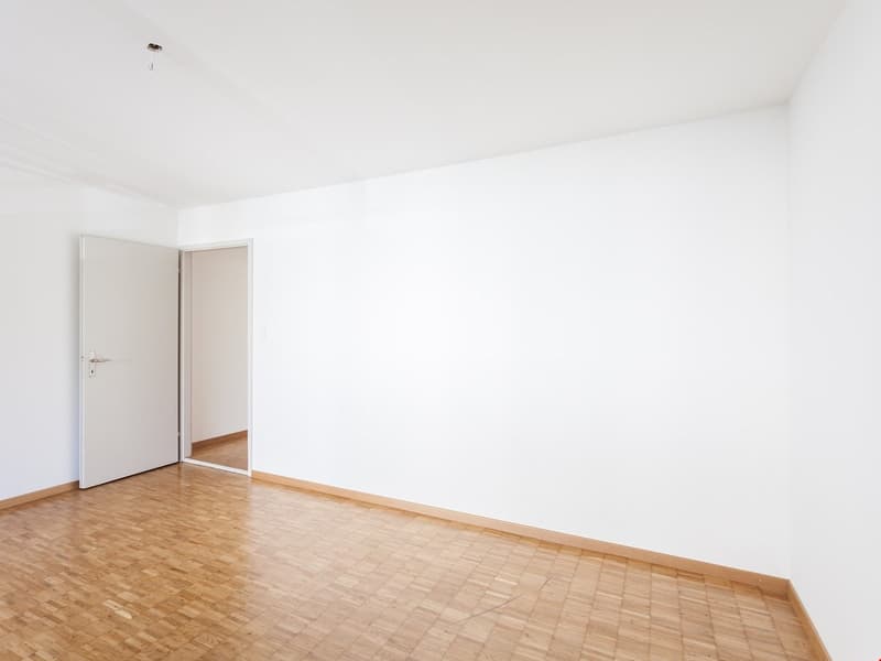 Appartement de 4 pièces lumineux et bien entretenu avec balcon à St. Gallen (10)