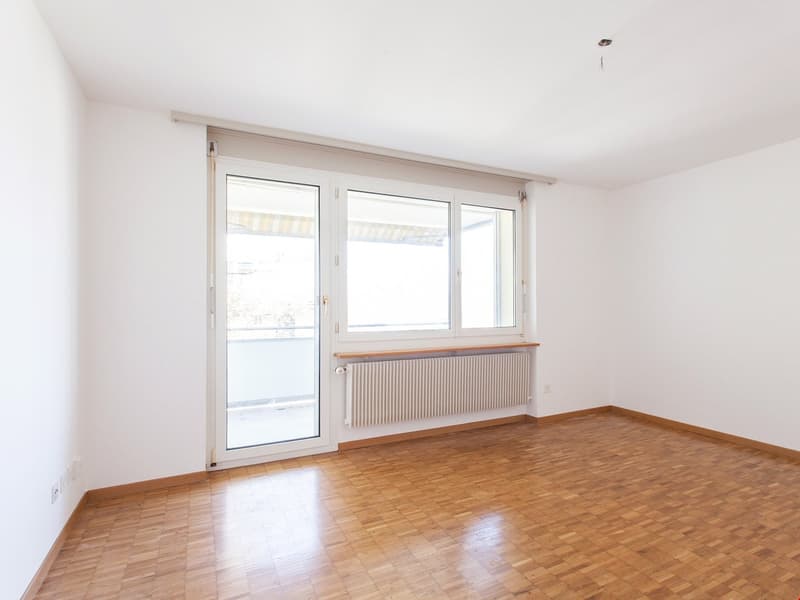 Familienfreundliche 4-Zimmer-Wohnung zu vermieten! (5)