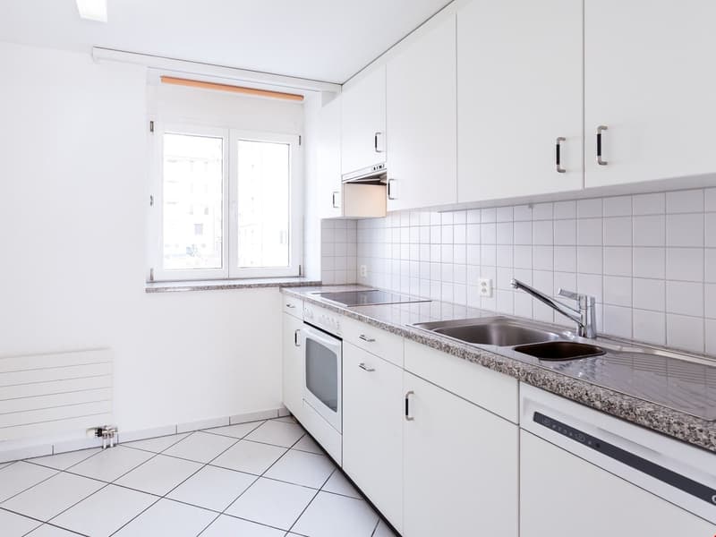 Attraktive 3.5 Zimmer Wohnung (4)