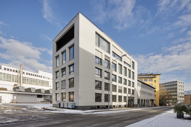 Spazio ufficio moderno e luminoso nel quartiere di Binz (2)