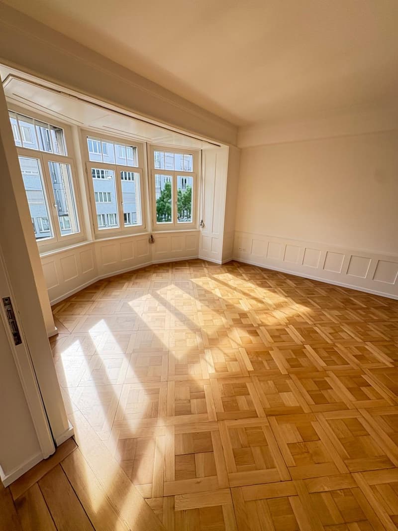 Art Nouveau apartment in the heart of Seefeld (5)