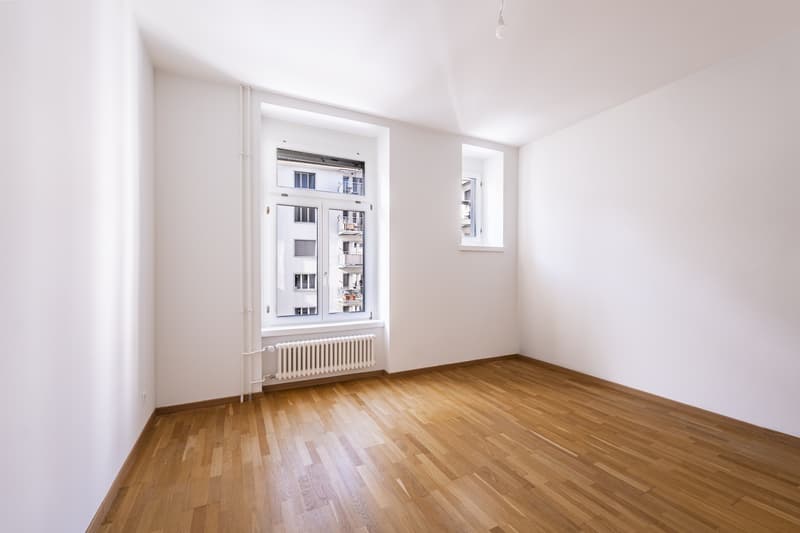 Erstbezug! Traumhafte 3.5-Zimmer-Wohnung (2.OG) im Kreis 3 (8)