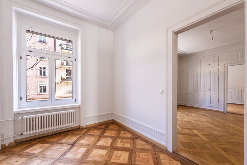 Erstbezug! Traumhafte 3.5-Zimmer-Wohnung (1. OG) im Kreis 3 (4)