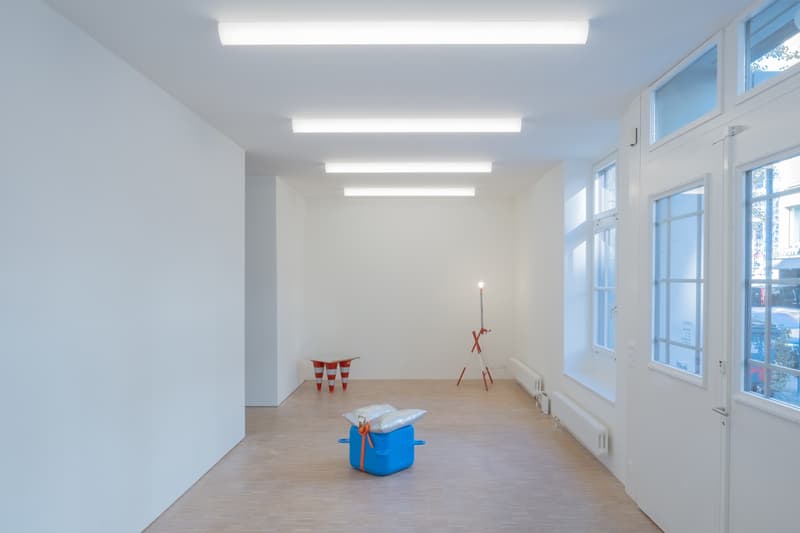 POP-UP STUDIO / RETAIL SPACE DIRECTLY AT STADELHOFEN STATION (3)