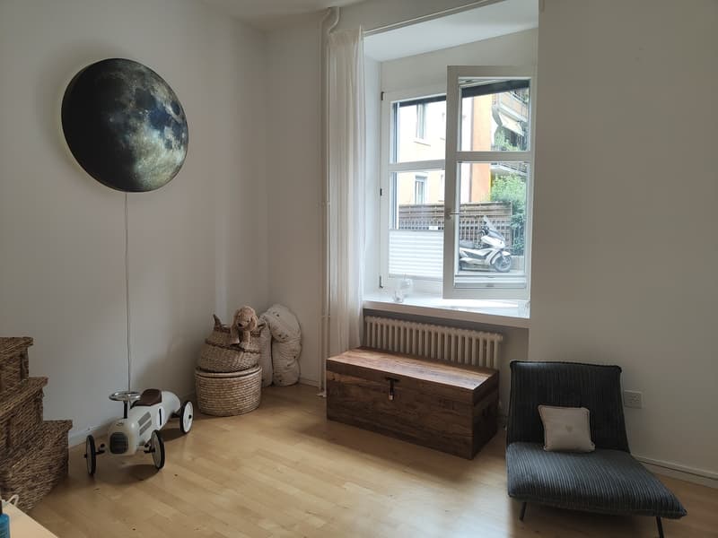 Attraktives Einzelbüro/Praxis im Seefeld (5)