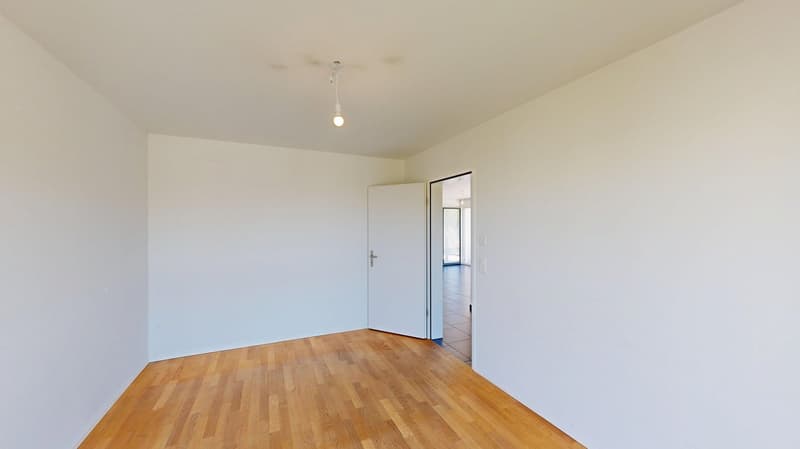 Appartamento moderno di 3,5 locali a Zürich Schwamendingen (10)