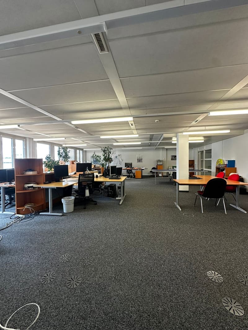 HERTI 27 - fully developed commercial spaces (6)