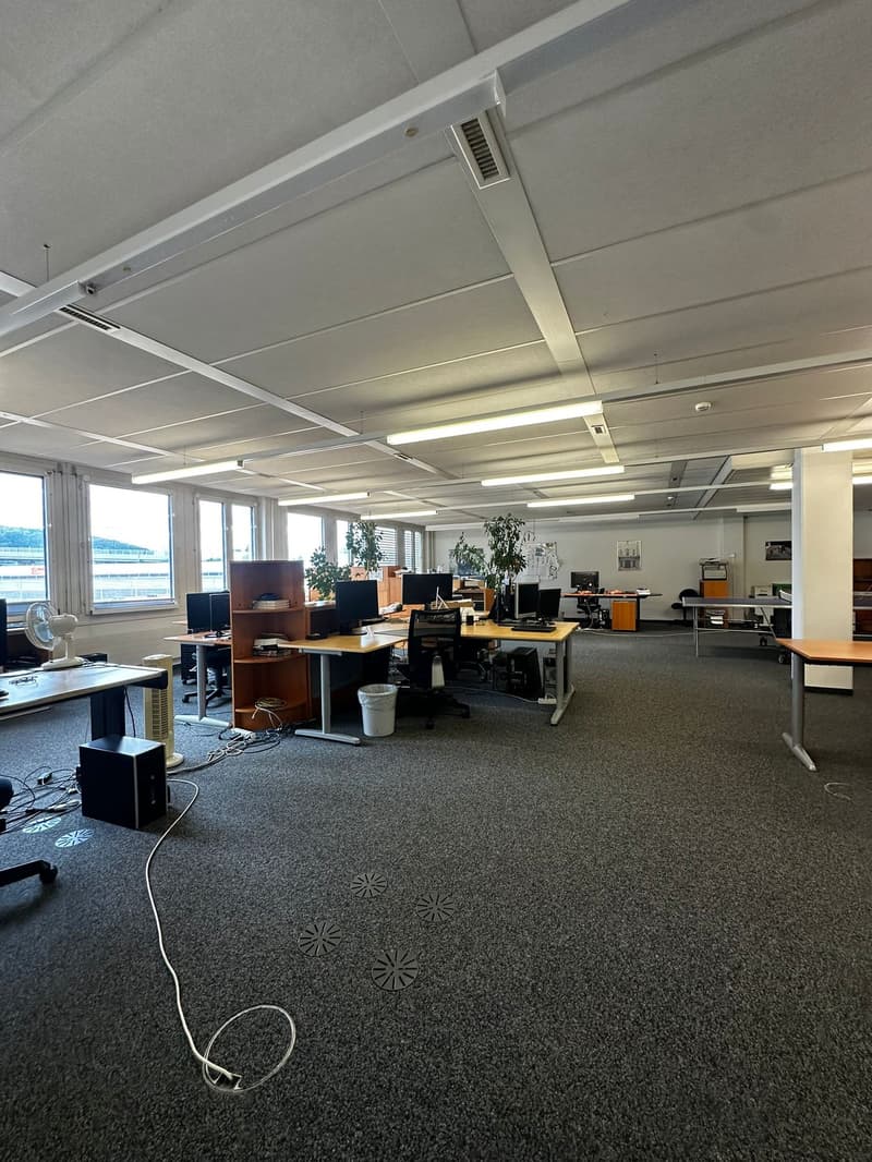 HERTI 27 - fully developed commercial spaces (7)