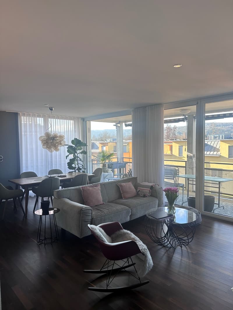 Attractive 3.5-room apartment in a quiet location in Dübendorf for rent! (3)