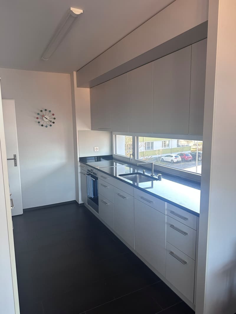 Attractive 3.5-room apartment in a quiet location in Dübendorf for rent! (2)