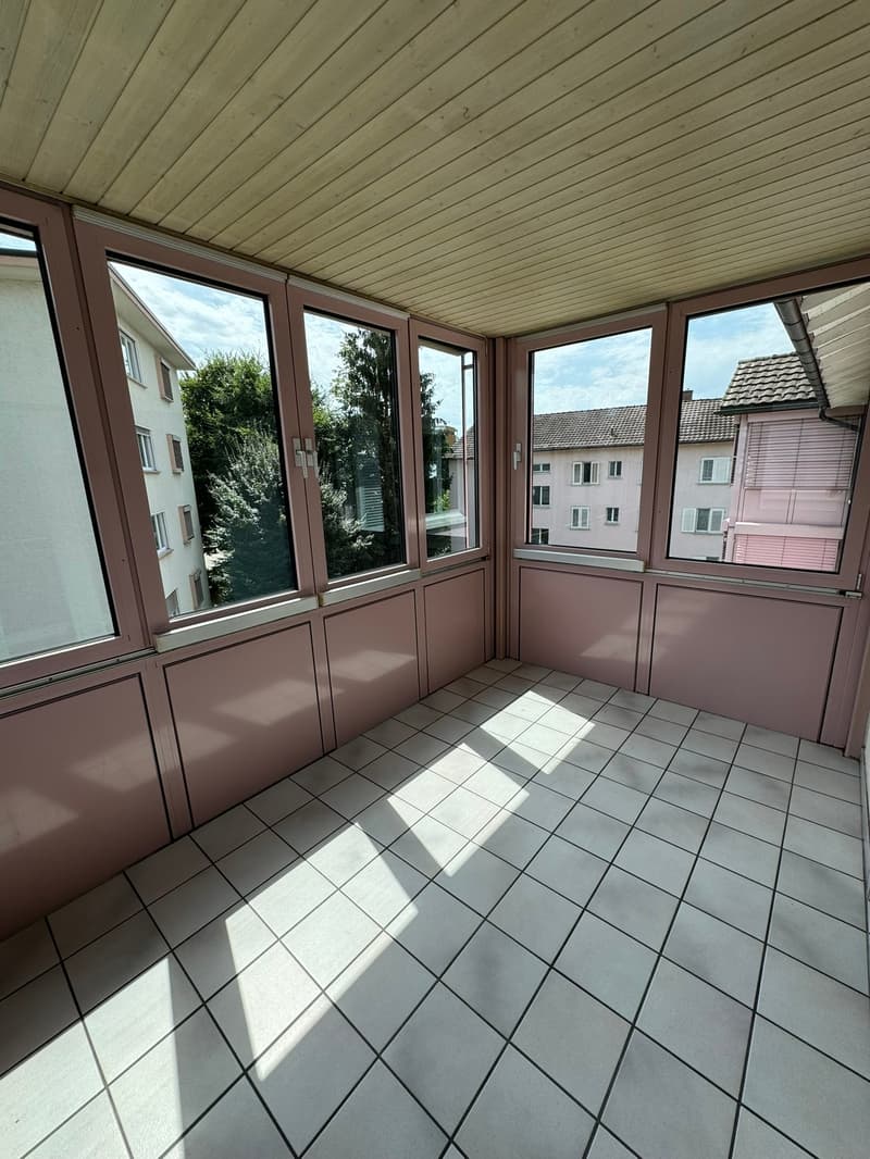 Bright apartment in child-friendly residential area in Glattbrugg (11)