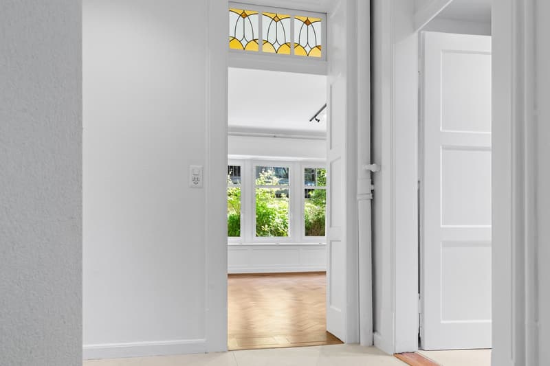 Hochwertig sanierte 3.5-Zimmerwohnung zu vermieten im Herzen von Zürich! (6)