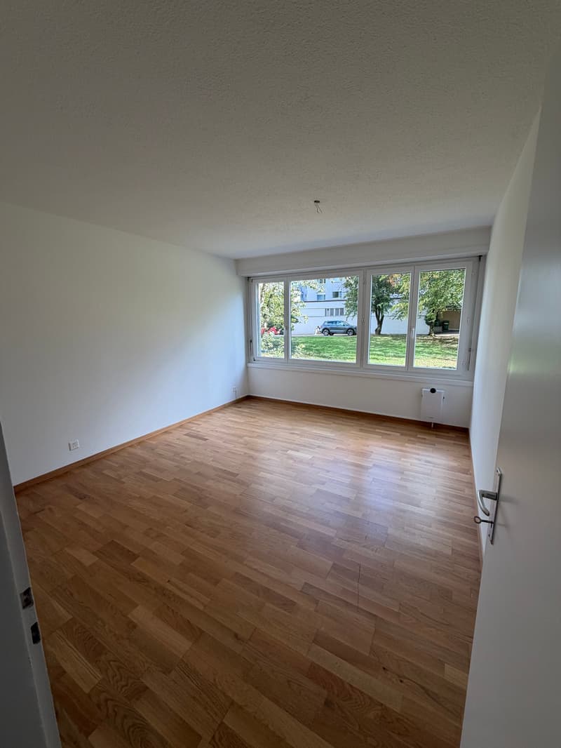Gemütliche 2-Zimmer-Wohnung mit Balkon in Kloten – sofort verfügbar! (5)