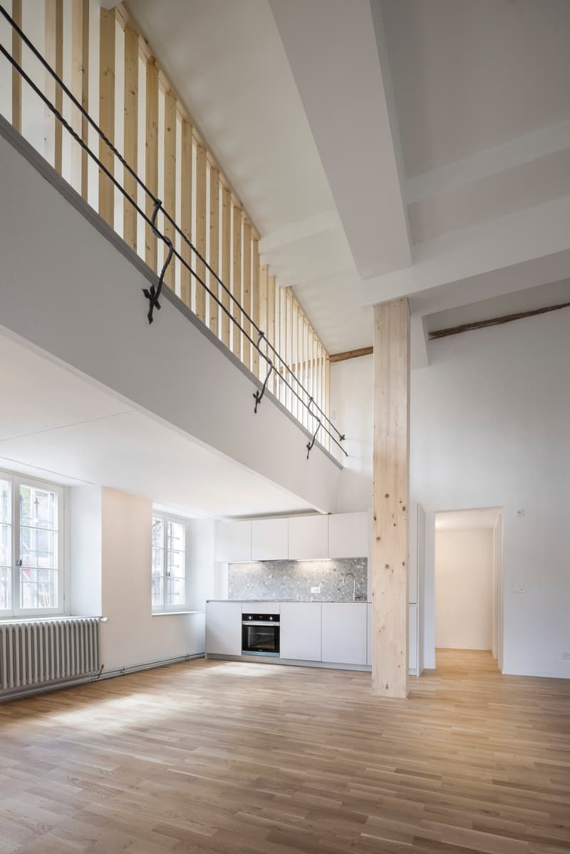 Unique Maisonette Loft in Idyllic Location (3)