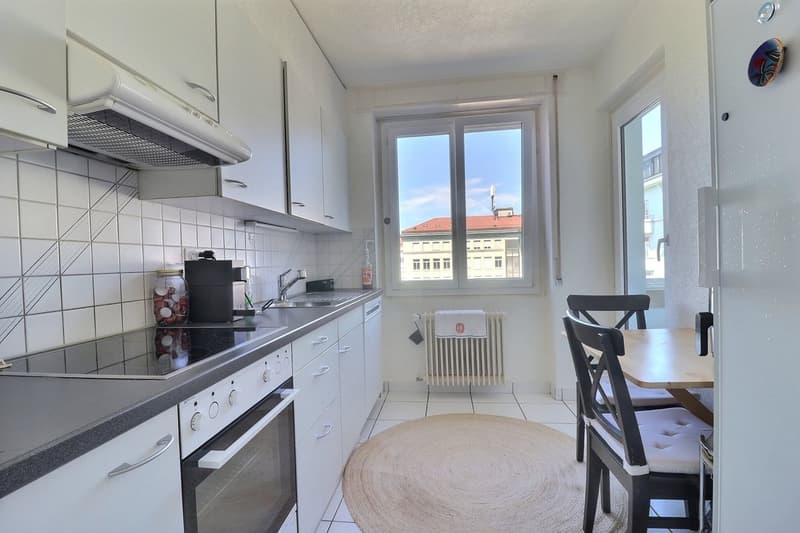 3 Zimmer-Wohnung im Pérolles (2)