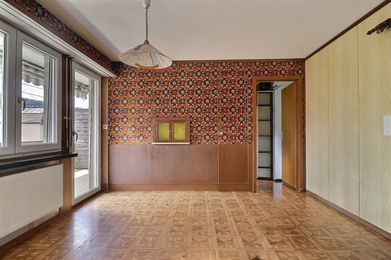 Charmante 4.5-Zimmer-Wohnung mit Balkon und Garage (4)