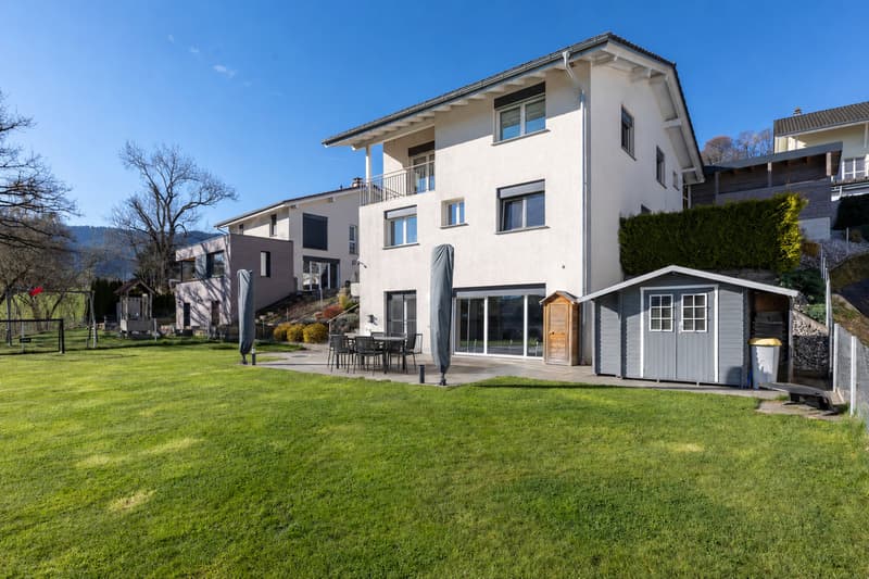 Villa contemporaine 6.5 pièces avec appartement indépendant loué (3)