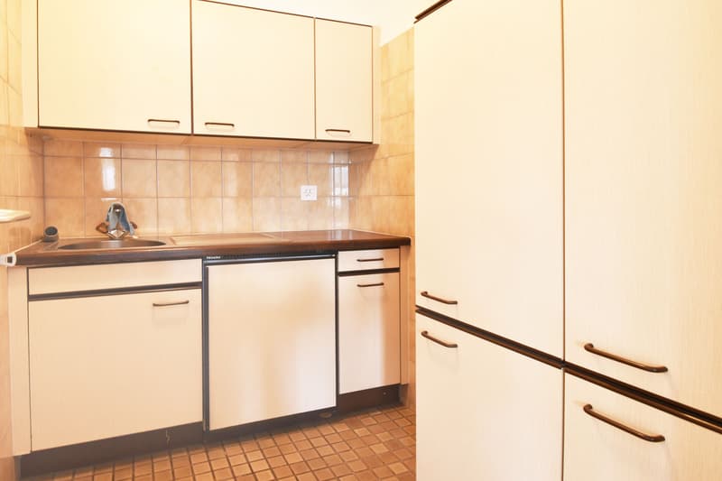 Bureaux lumineux et attractifs pour votre nouvel emplacement commercial (6)