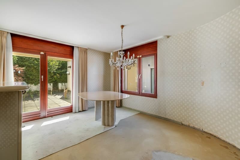 Ess-Ecke mit Ausgang zum Garten