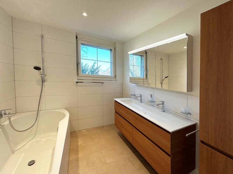Vivere con vista - appartamento a più piani 4.5 locali con cucina moderna (6)