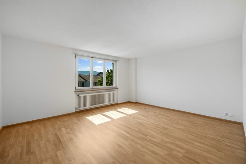 Grosses Schlafzimmer im 1. OG