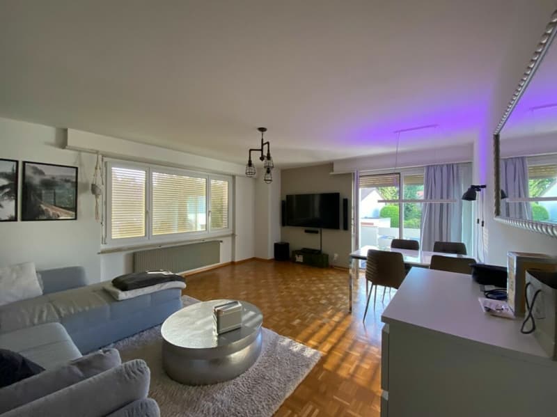 Bright 2.5-room apartment in a prime location in Pratteln (4)
