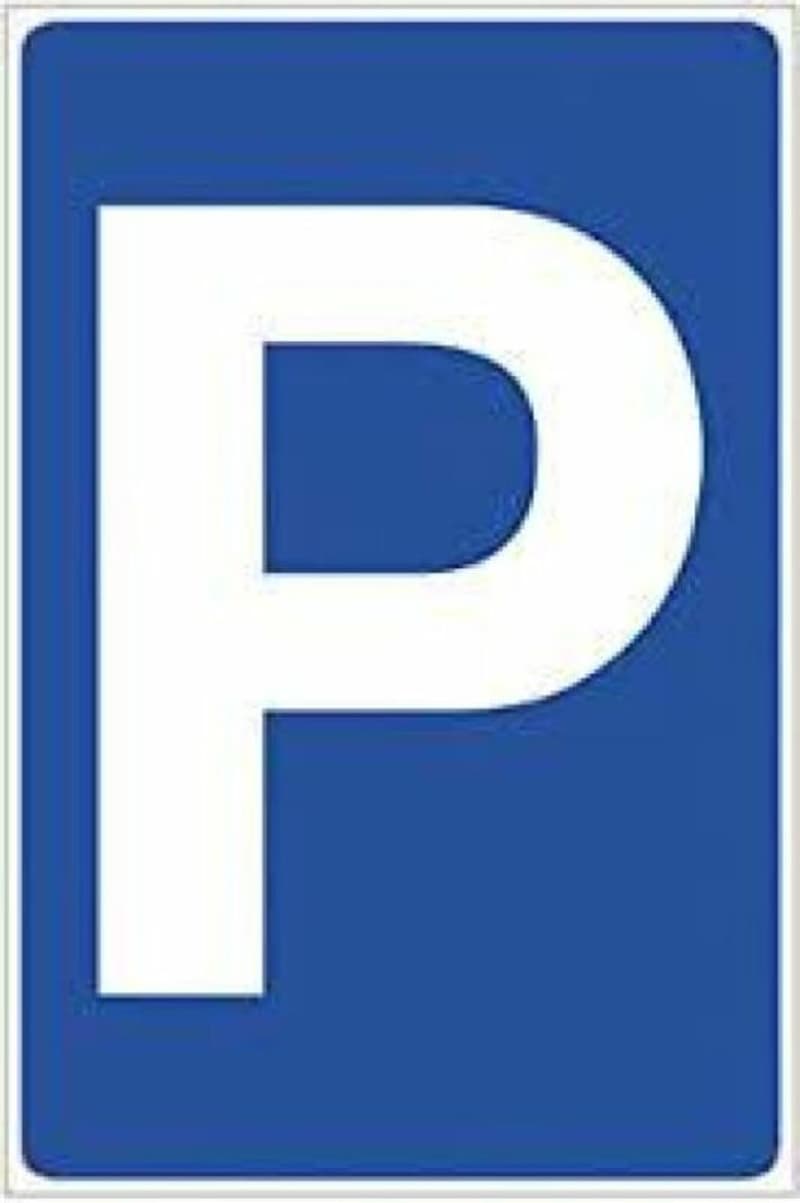 Box auto nel parcheggio a Pratteln (1)